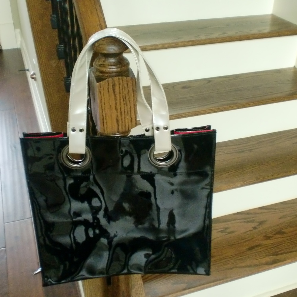 Plazzo Patent leather Tote Bag